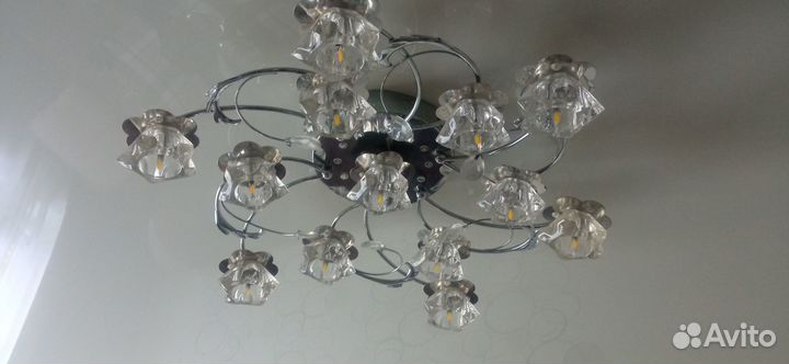 Люстра потолочная светодиодная с пультом