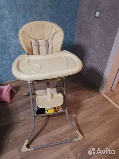 Стульчик для кормления