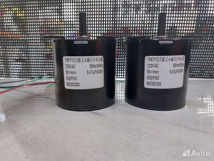 70ktyz 40W 220V-80об/м. И 68ktyz 28W 220V-100об/м