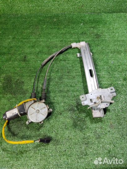 Стеклоподъемник задний левый Kia Spectra 1.6 2008