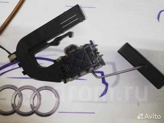 Датчик уровня топлива Audi A8 D3 4E 2004-2010