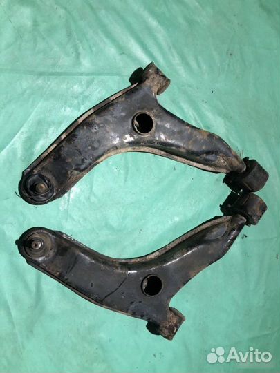 Рычаги Mitsubishi Carisma