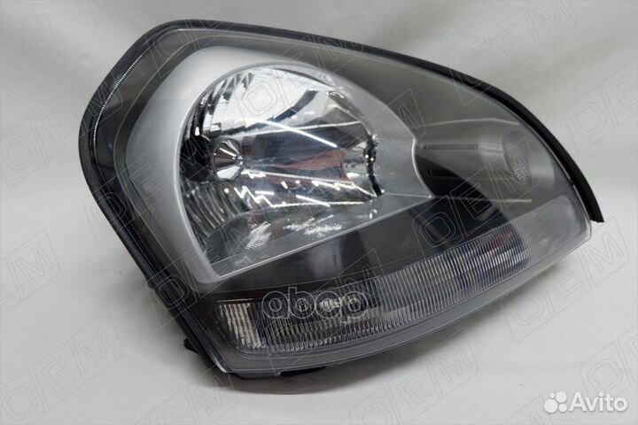 Фара правая Hyundai Tucson 1 JM (2004-2009) без