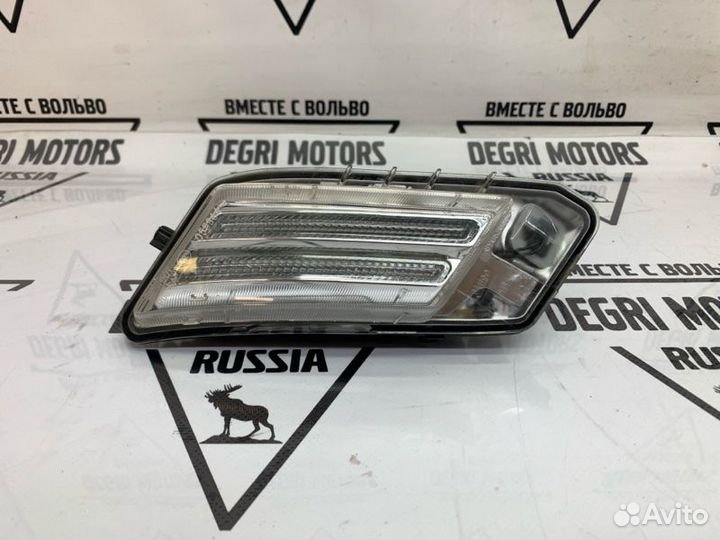 Фонарь габаритный дхо правый оригинал Volvo XC60