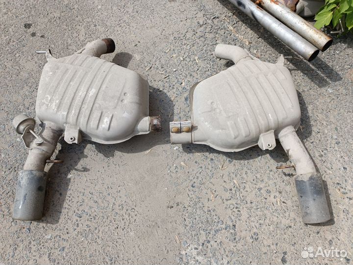 Банки выхлопа BMW 3 e90/e91/e92/e93 335i