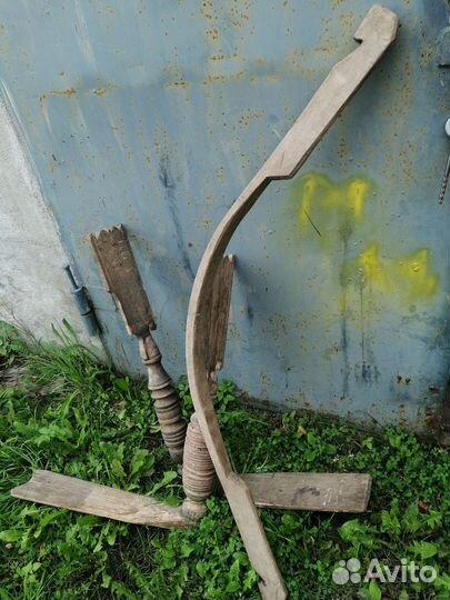 Прялки и коромысло