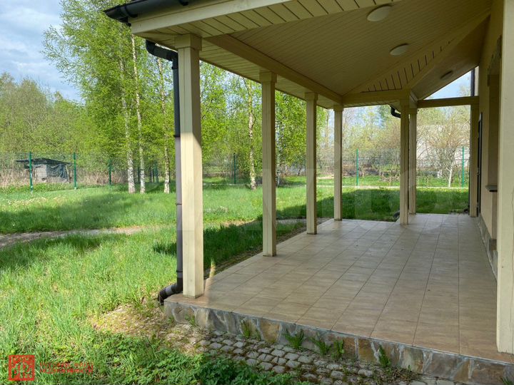 Коттедж 412 м² на участке 17 сот.