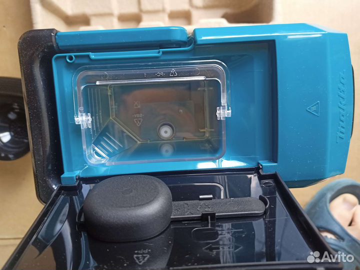 Беспроводная кофемашина Makita DCM501Z