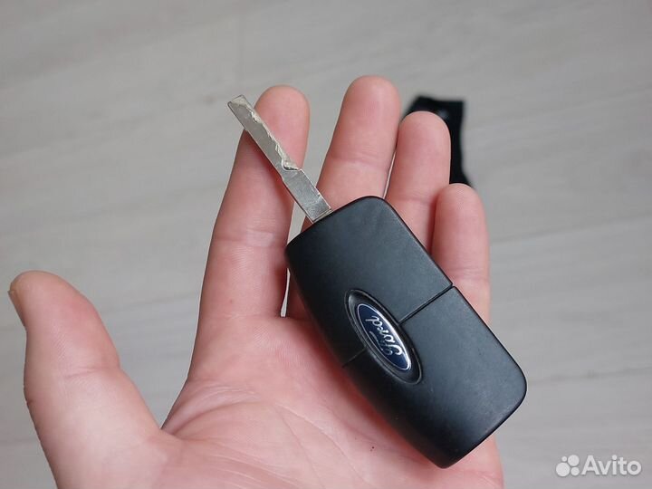 Ключ выкидной Ford focus 2
