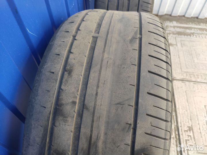 Pirelli Cinturato P7 235/45 R17