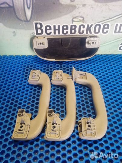 Ручка внутренняя потолочная Opel Astra