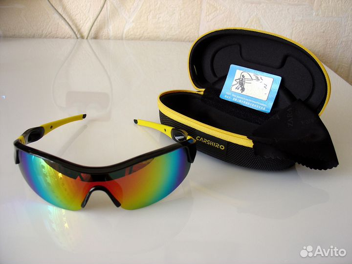 Продаю новые солнцезащитные очки Carshiro
