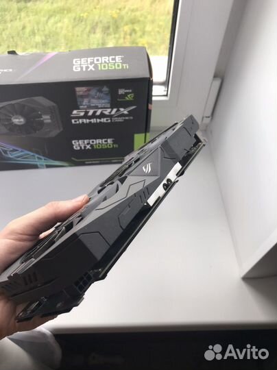 Видеокарта gtx 1050 ti Asus Strix Gaming 4gb