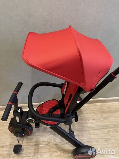 Трехколесный велосипед Bebelux с ручкой 7 в 1