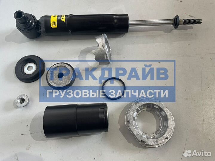 Амортизатор кабины Вольво с 2013 г передний