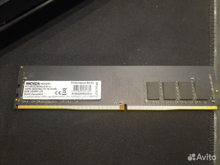Оперативная память radeon 8GB в хорошем состоянии