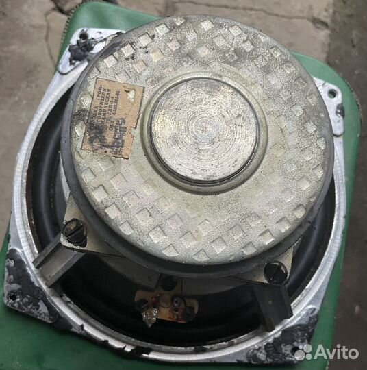 Колонки в авто