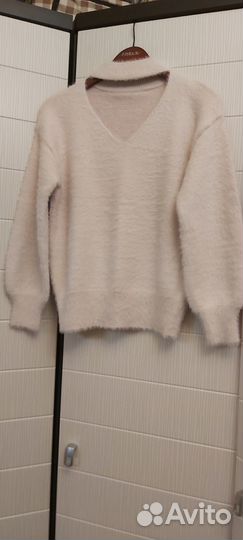Джемпер женский в отличном состоянии. Р 44