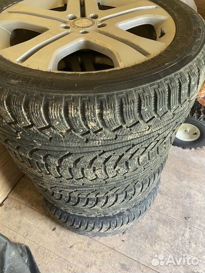 Nokian Tyres Hakkapeliitta 5 SUV 255/50 R19 107T