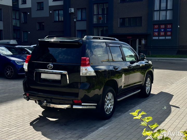 Аренда автомобиля Toyota Land Cruiser Prado