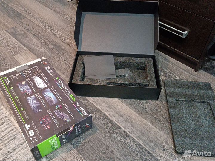 Видеокарта Asus rog strix 1070 Ti (8 гб)