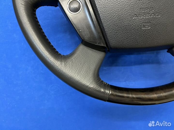 Оригинальный руль косточкой Crown Majesta 206 207