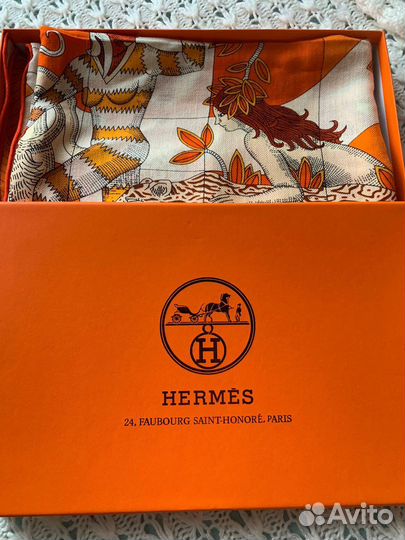 Hermes шаль