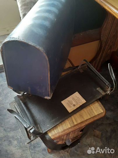 Ящик для швейной машины чемодан