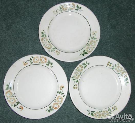СССР, Три тарелки с рисунком, главфарфорфаянс