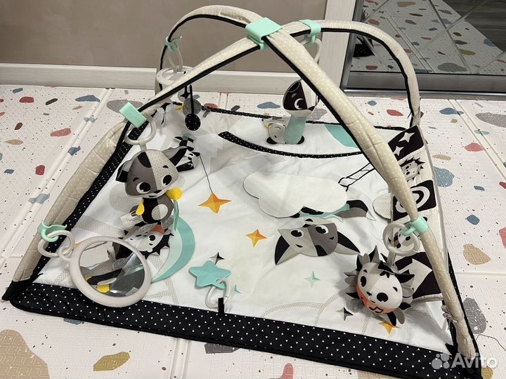 Развивающий коврик Tiny Love День и ночь