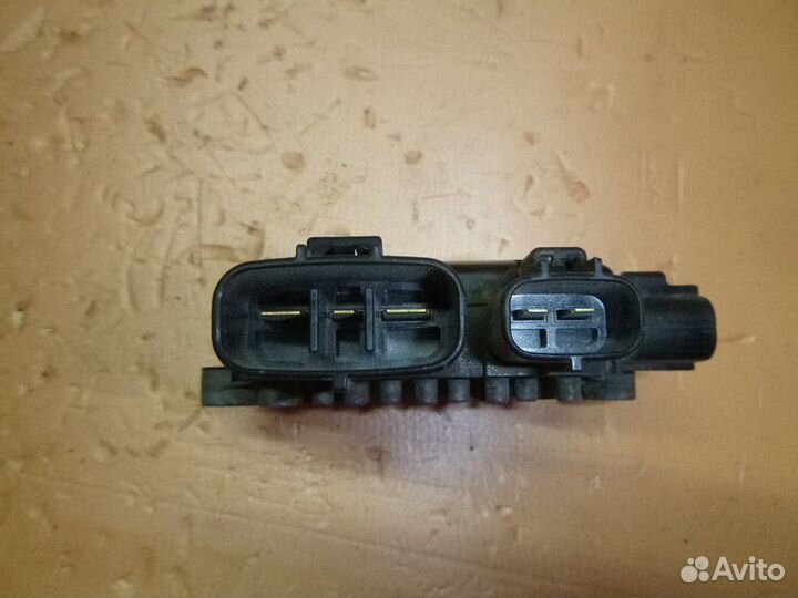 Блок управления вентилятором infiniti EX/QX50 (J50