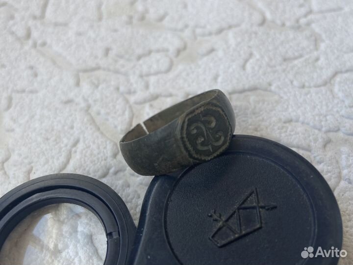 Кольца старинные, узор