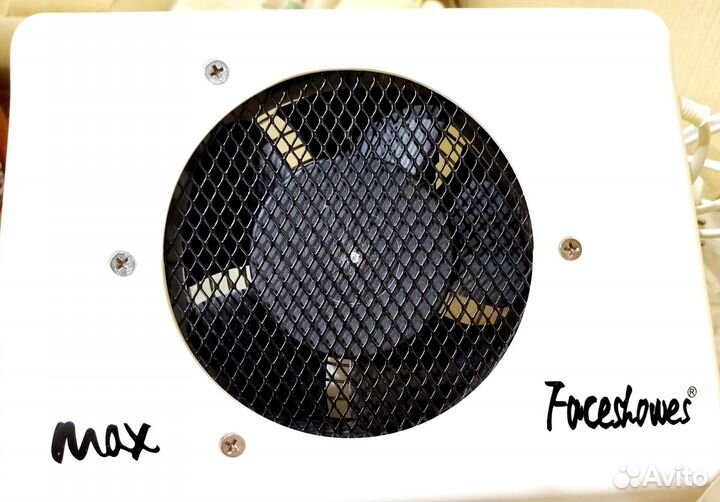 Пылесос для маникюра и педикюра б/у