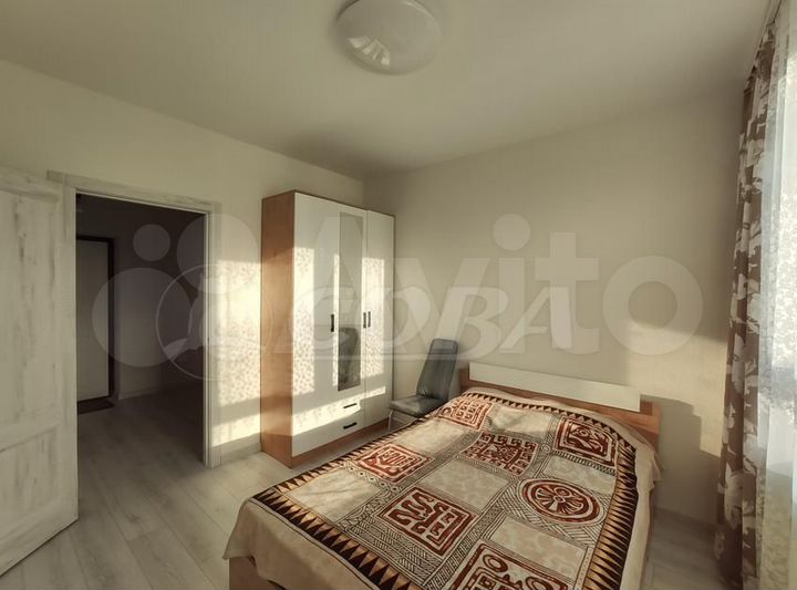 2-к. квартира, 52 м², 4/16 эт.