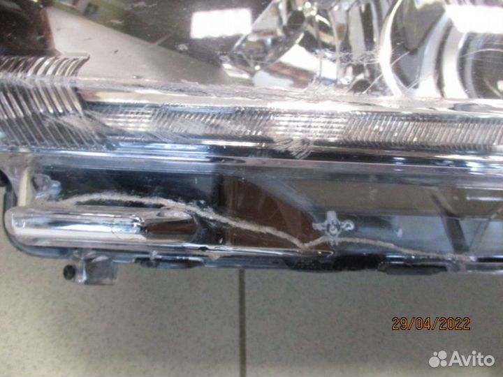 Фара левая Mitsubishi Outlander