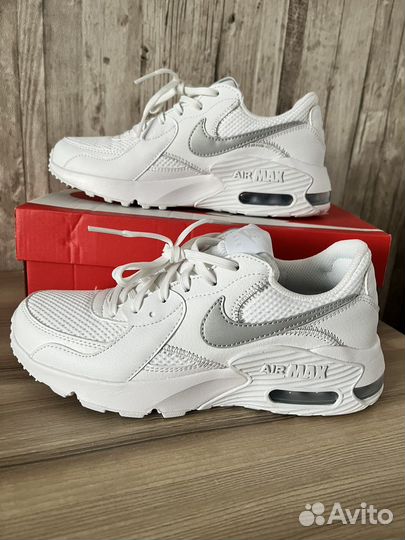Кроссовки nike женские