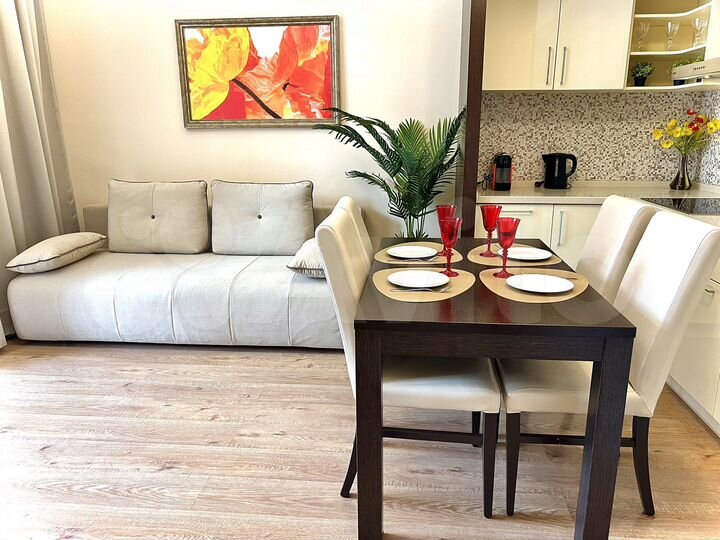 2-к. квартира, 50 м², 2/6 эт.