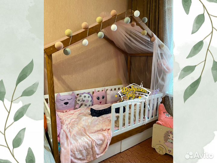 Детская кровать из массива