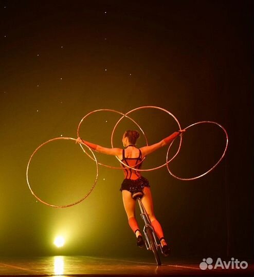 Артисты на праздник, танец, световое шоу