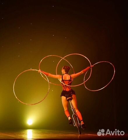 Артисты на праздник, танец, световое шоу