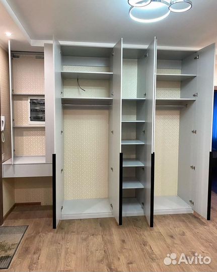 Стенка в гостиную