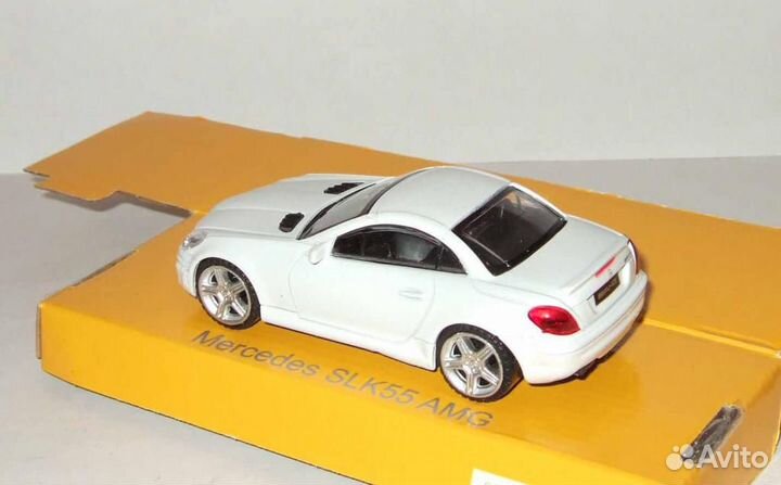 Мерседес Mercedes Benz SLK 55 AMG Rastar 1:43