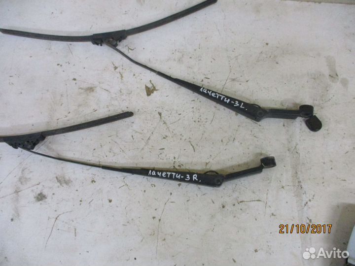 Поводок дворника Шевроле Лачетти