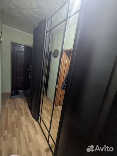 Шкаф купе с зеркалом