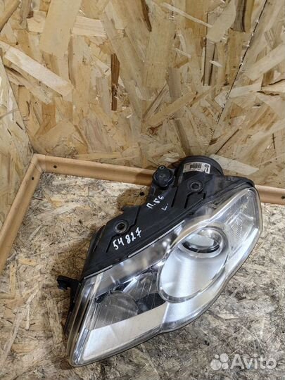 Фара Левая Пассат Б6 Галоген Оригинал 3C0941005T