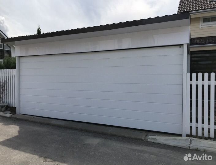 Автоматическиесекционные ворота DoorHan /2,35х2,25