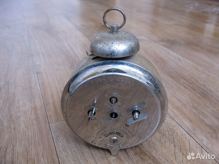 Старые будильники