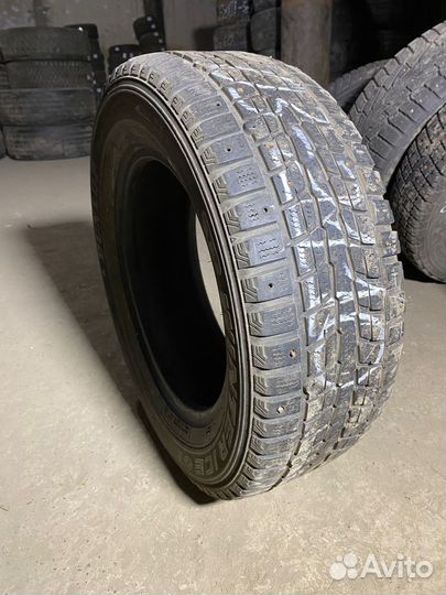 Dunlop SP Winter Ice 01 205/65 R16