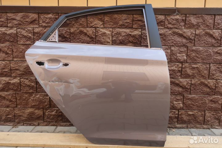 Дверь задняя правая Hyundai Solaris 2