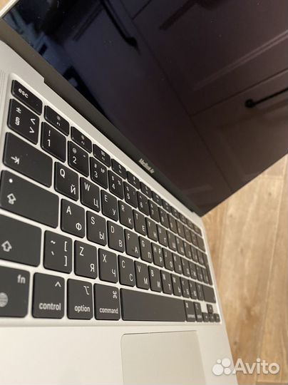 Macbook air m1 512gb рст (аккум 99) новый